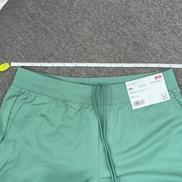 Uniqlo EXTRA STRETCH AIRISM JOGGER PANTS - Picture 3 of 7
